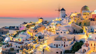 Santorini nights 401x225